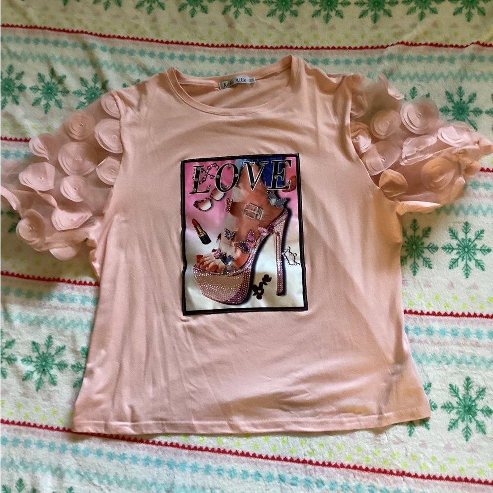 2X Pink KoKo Ailis Graphic Design blouse with 3D Details